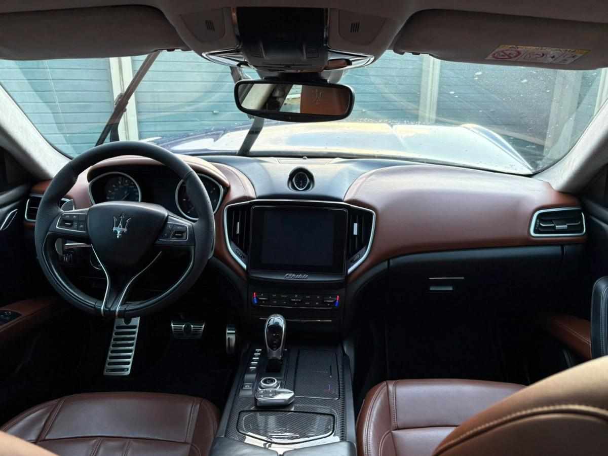 maserati-ghibli-3-0-v6-2019-diesel-2987cc