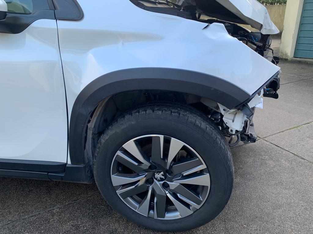 peugeot-2008-1-2-puretech-2018-gasolina-1199cc