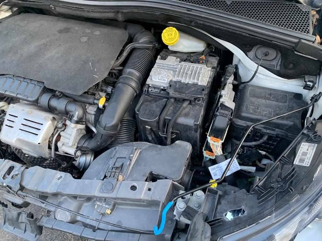 peugeot-2008-1-2-puretech-2018-gasolina-1199cc