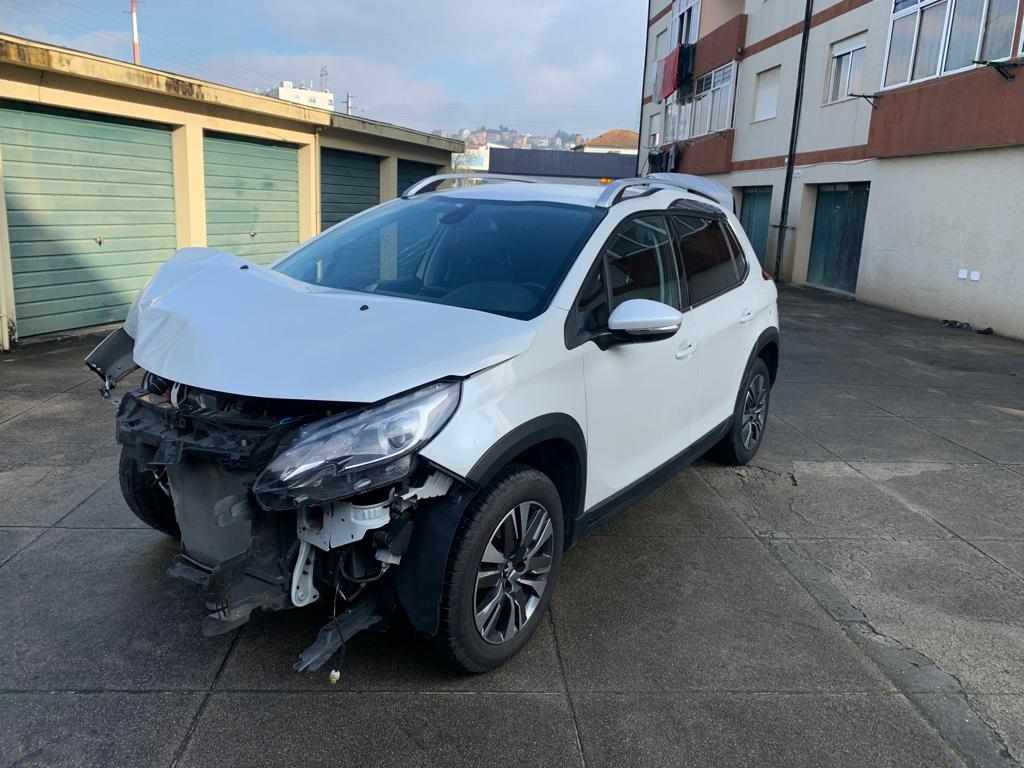 peugeot-2008-1-2-puretech-2018-gasolina-1199cc