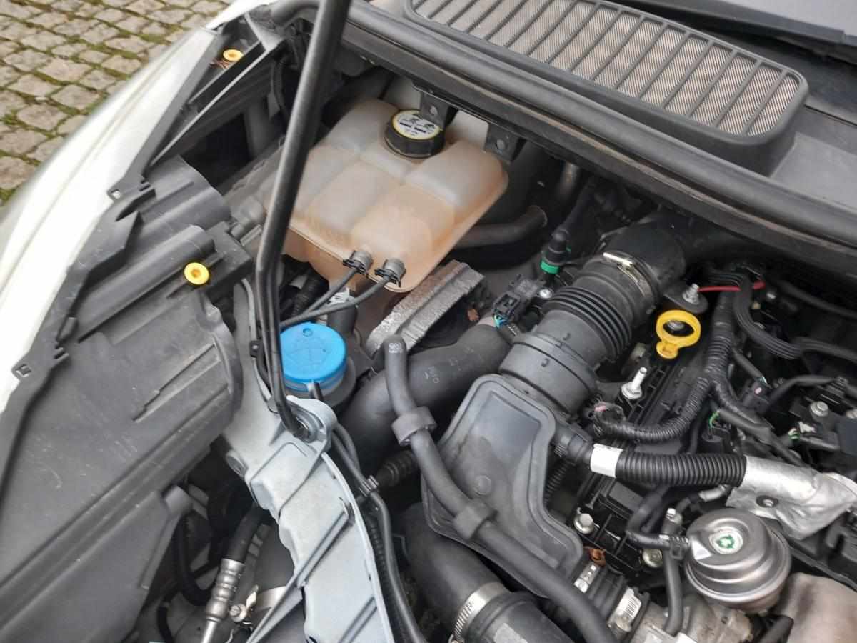 ford-c-max-1-0-ecoboost-2017-gasolina-999cc