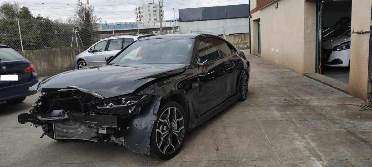 bmw-serie-4-i4-edrive40-83-9-kwh-2022-eletrico