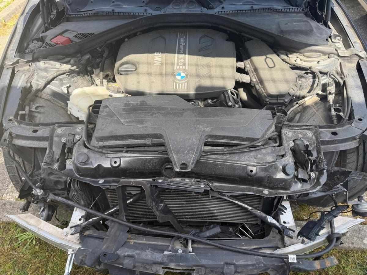 bmw-serie-3-318d-2015-diesel-1995cc