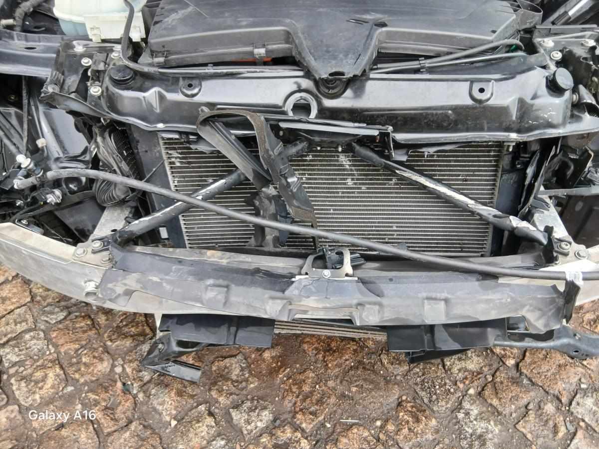 bmw-serie-3-318d-2015-diesel-1995cc