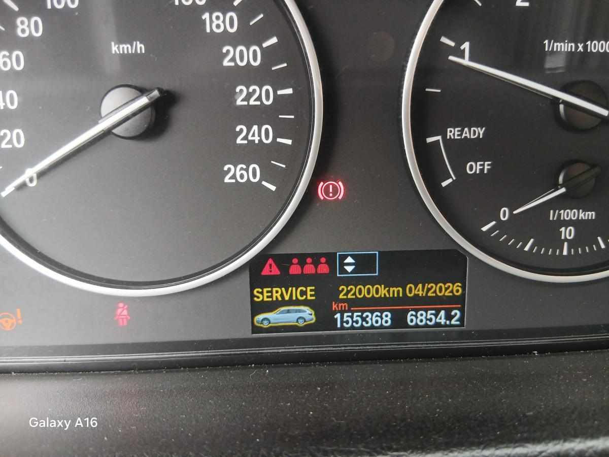 bmw-serie-3-318d-2015-diesel-1995cc