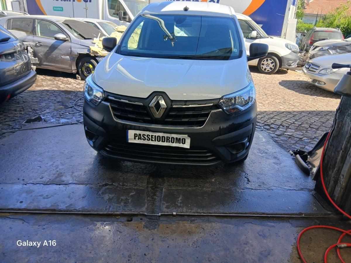 renault-express-1-5-95cv-2022-diesel-1461cc