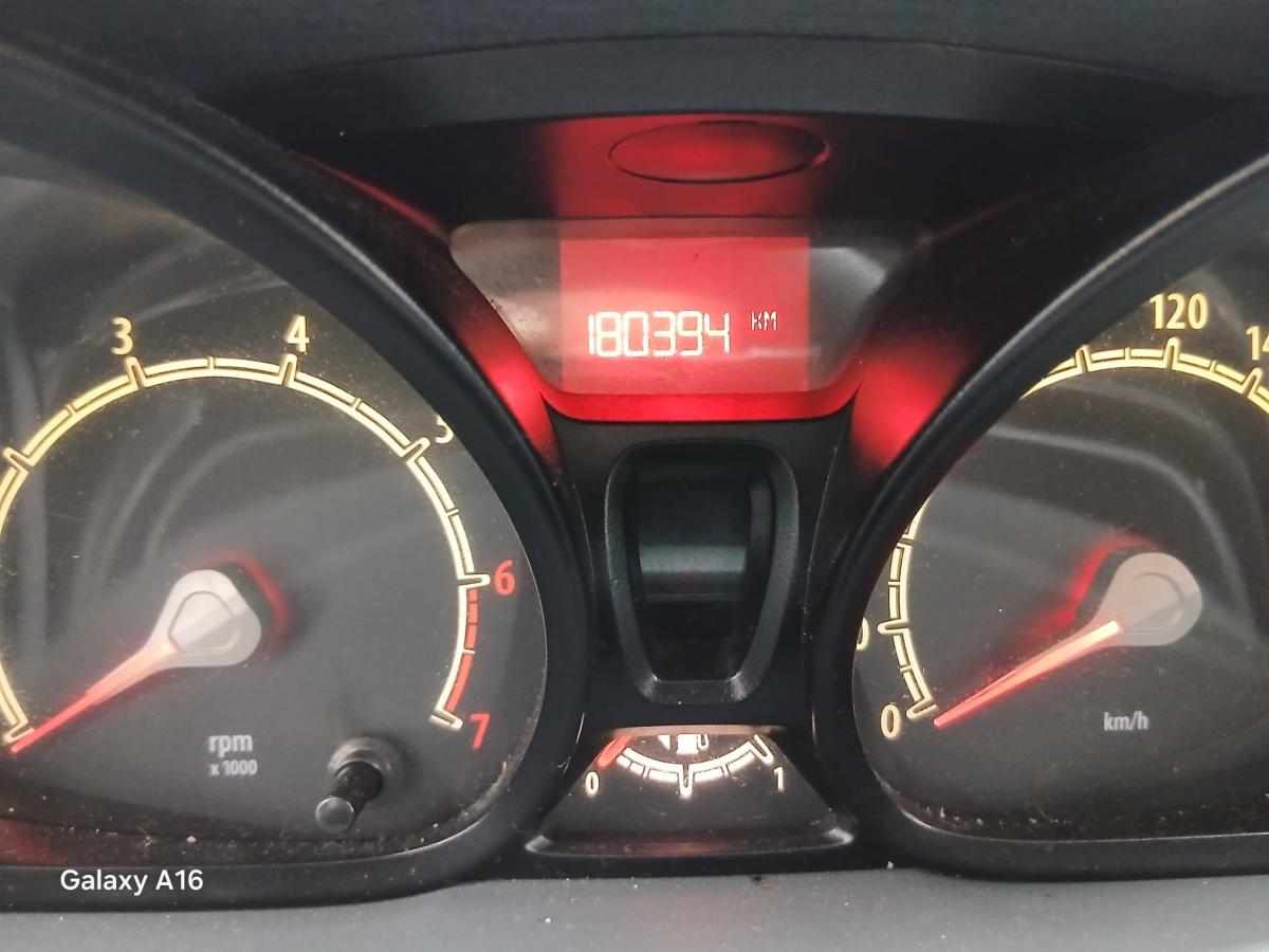 ford-fiesta-1-25-2010-gasolina-1242cc