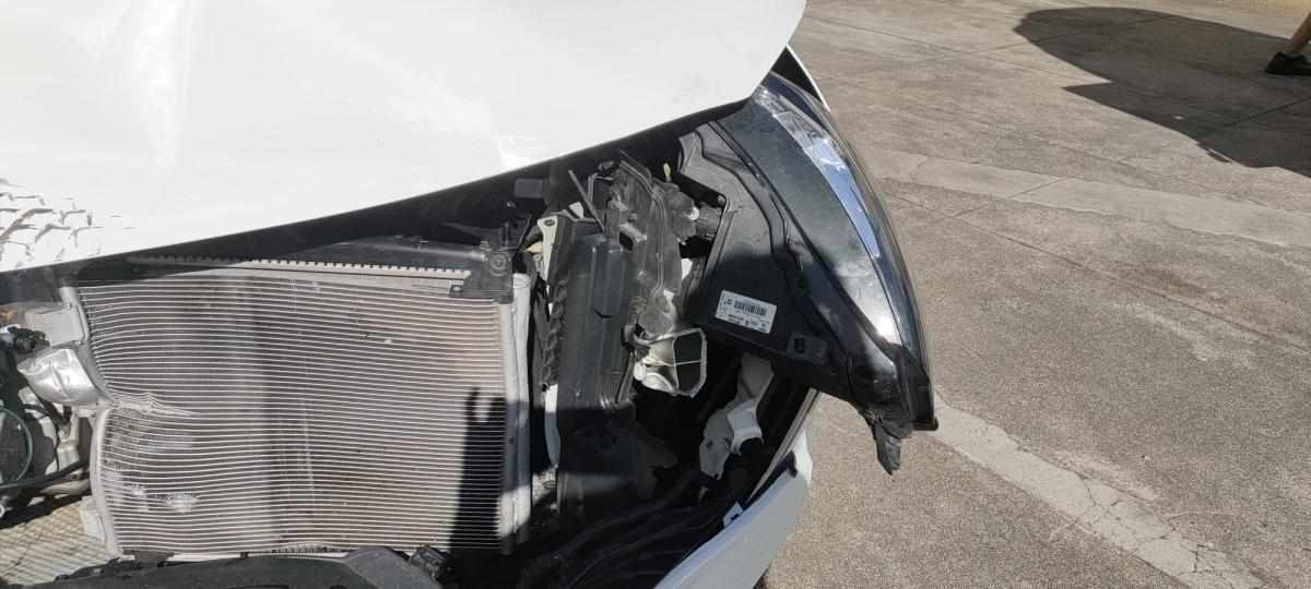 peugeot-208-1-2-vti-2020-gasolina-1199cc