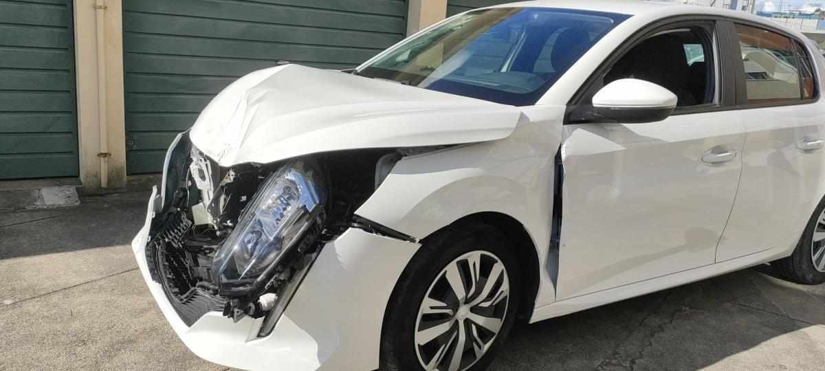 peugeot-208-1-2-vti-2020-gasolina-1199cc