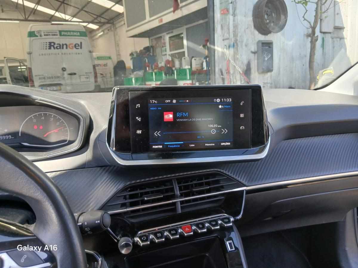 peugeot-208-1-2-puretech-2022-gasolina-1199cc