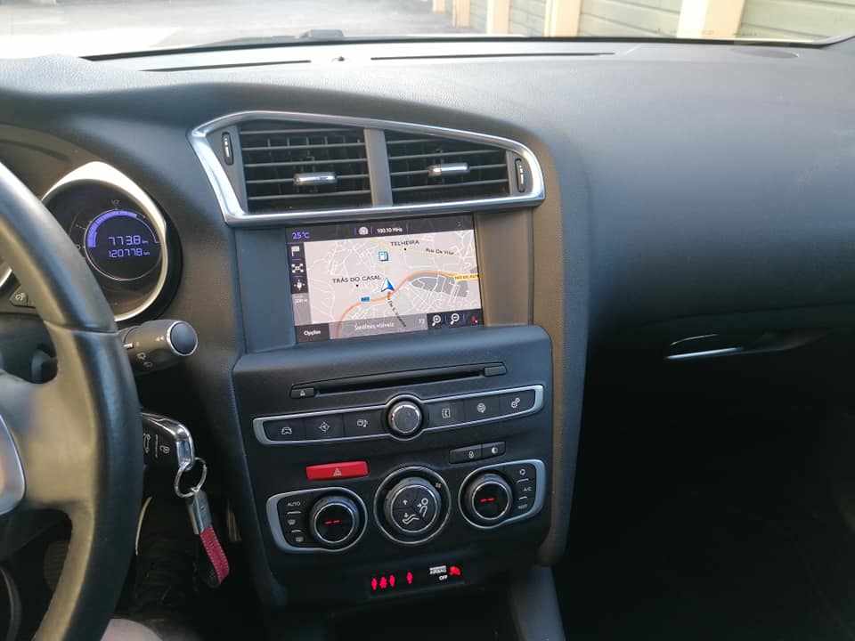 ds-ds-4-1-6-bluehdi-2017-diesel-1560cc