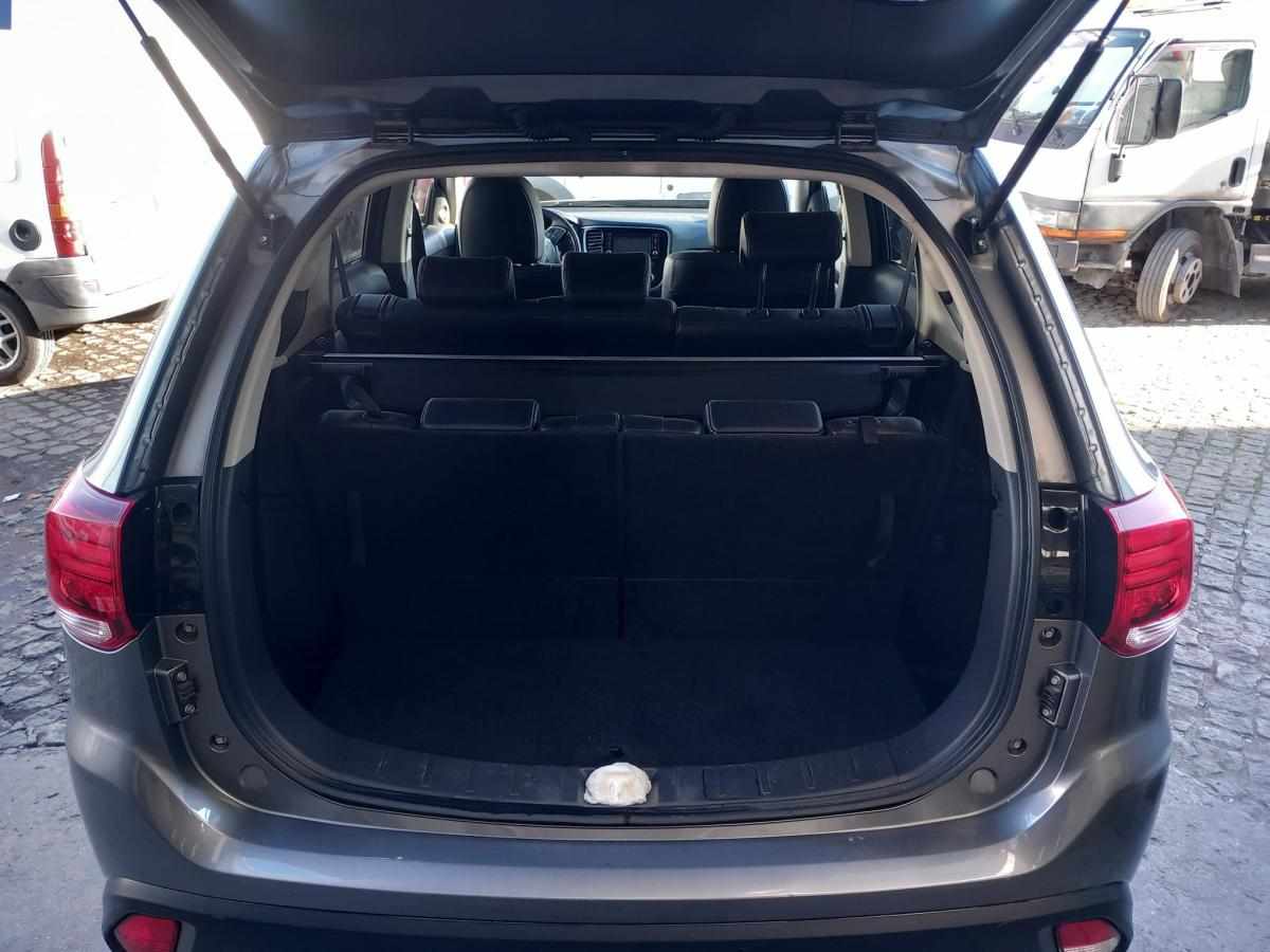 mitsubishi-outlander-2-3-150cv-2017-diesel-2268cc