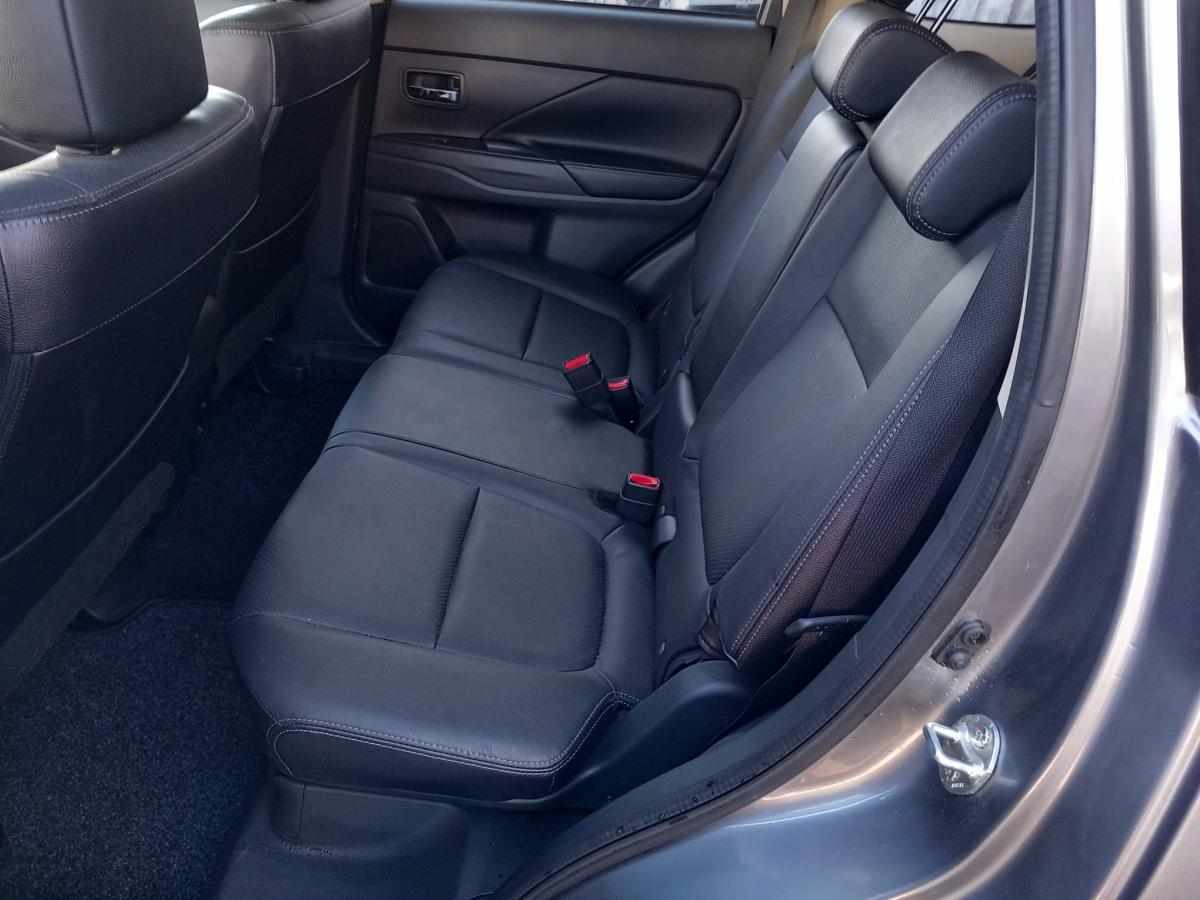 mitsubishi-outlander-2-3-150cv-2017-diesel-2268cc