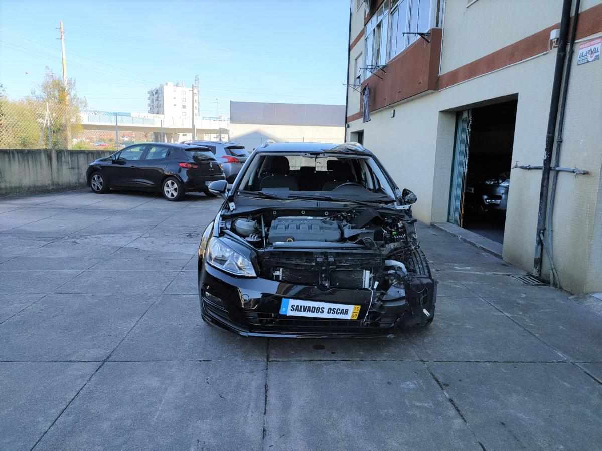 volkswagen-golf-1-6-tdi-bluemotion-2015-diesel-1598cc