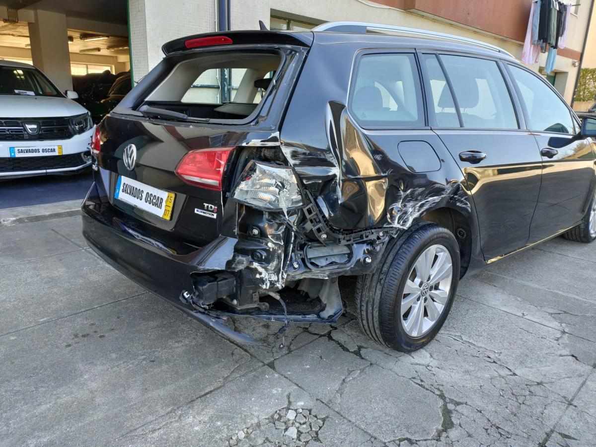volkswagen-golf-1-6-tdi-bluemotion-2015-diesel-1598cc