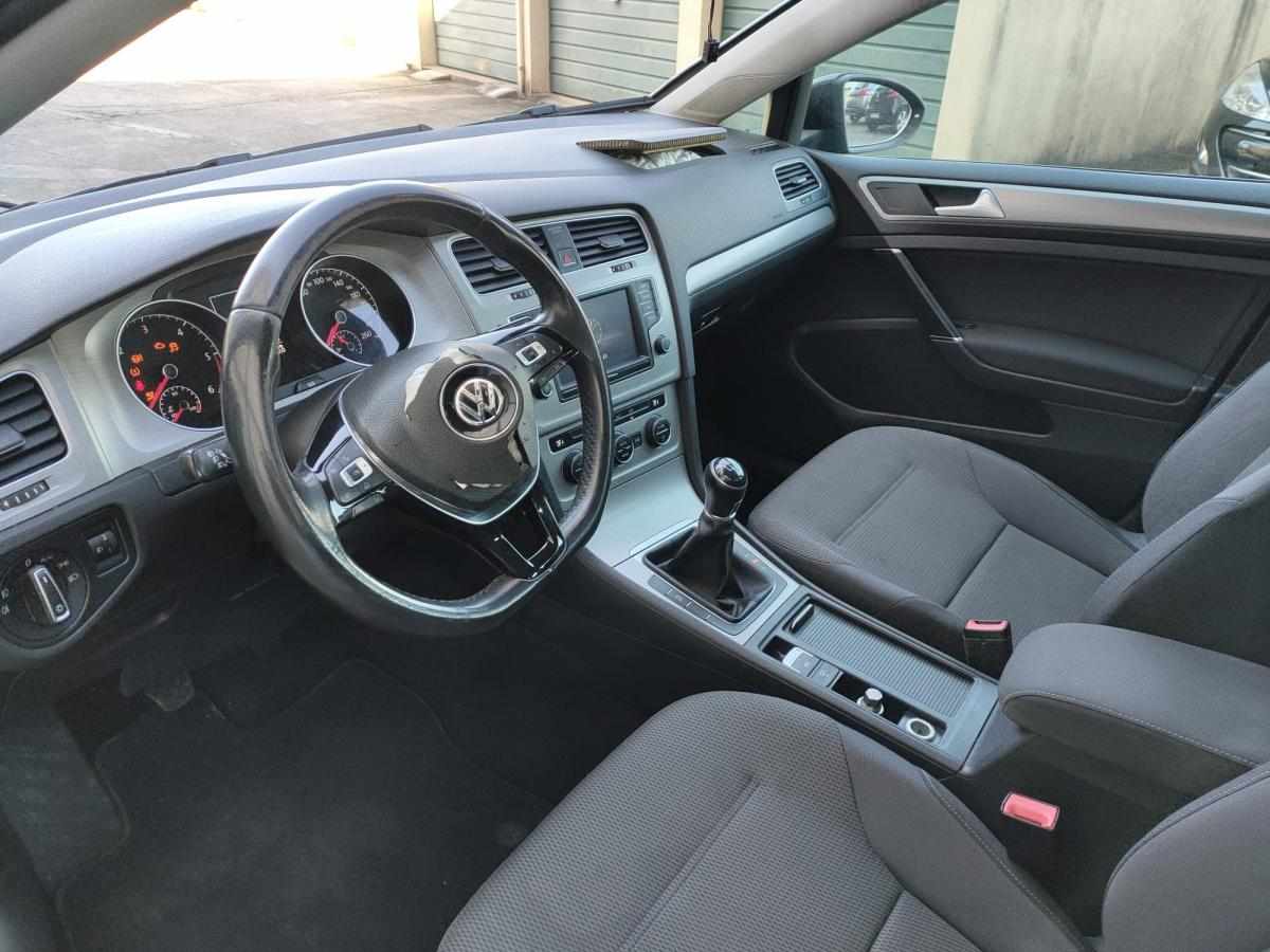 volkswagen-golf-1-6-tdi-bluemotion-2015-diesel-1598cc