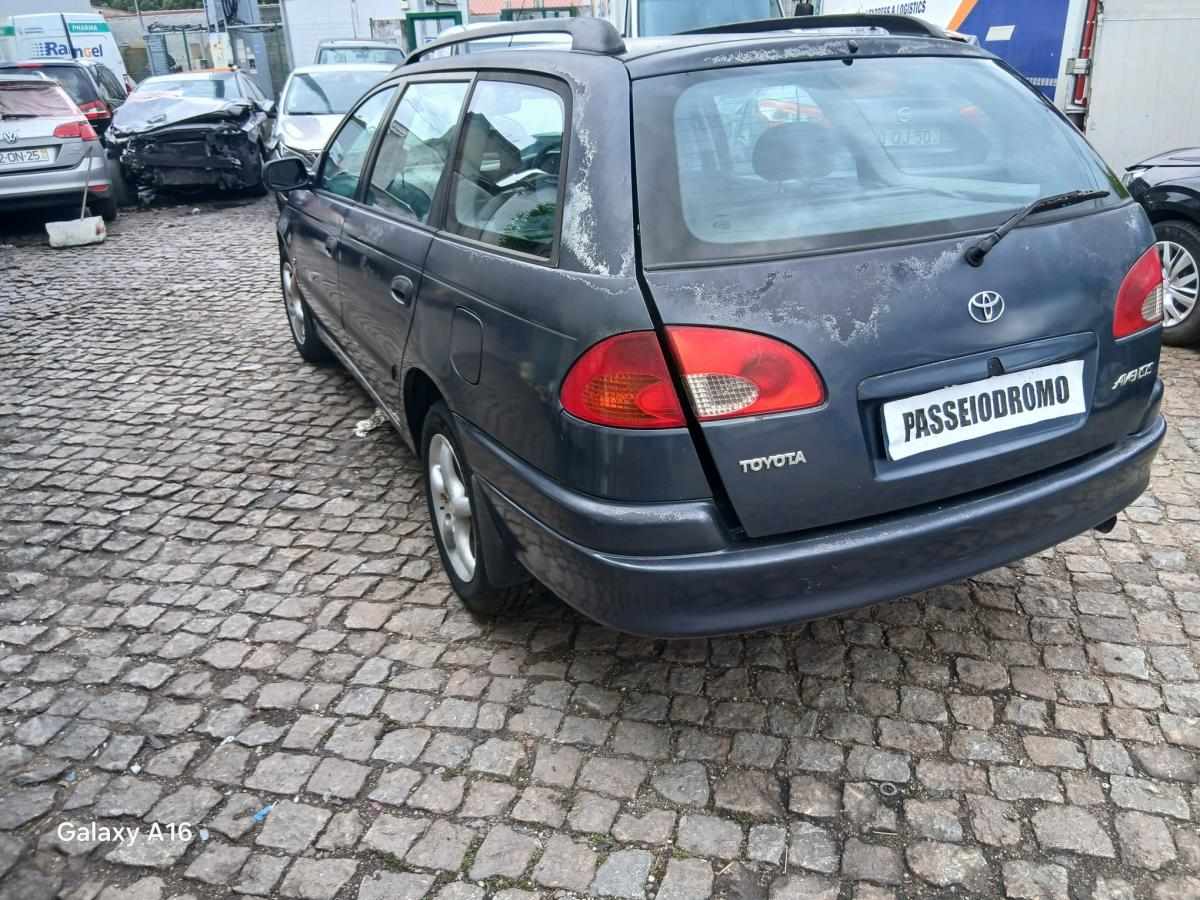 toyota-avensis-1-8-1999-gasolina-1762cc