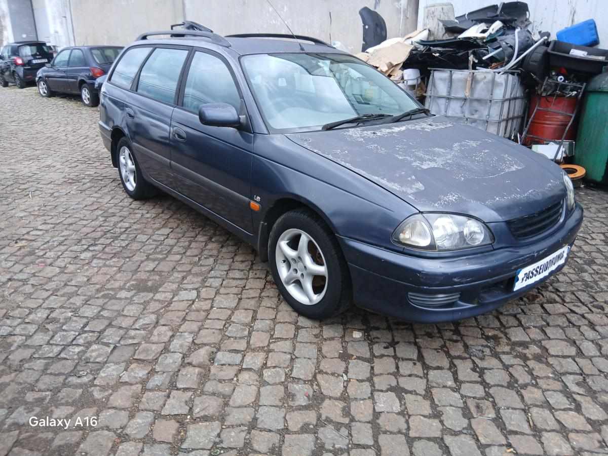 toyota-avensis-1-8-1999-gasolina-1762cc