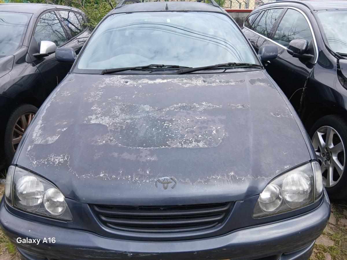 toyota-avensis-1-8-1999-gasolina-1762cc