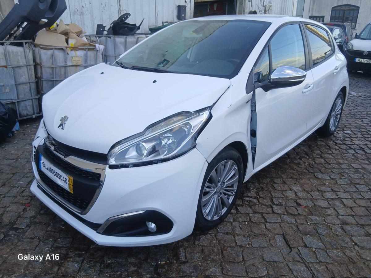 peugeot-208-1-6-bluehdi-2017-diesel-1560cc