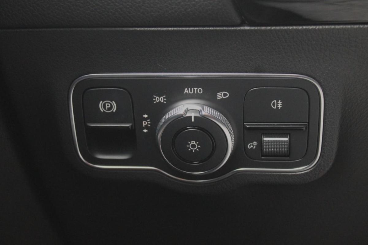 mercedes-benz-classe-b-2021-hibrido-a-gasolina-1332cc