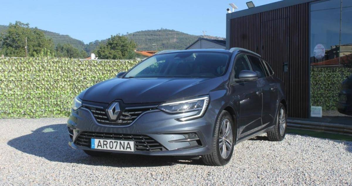 renault-megane-sport-tourer-2022-diesel-1461cc
