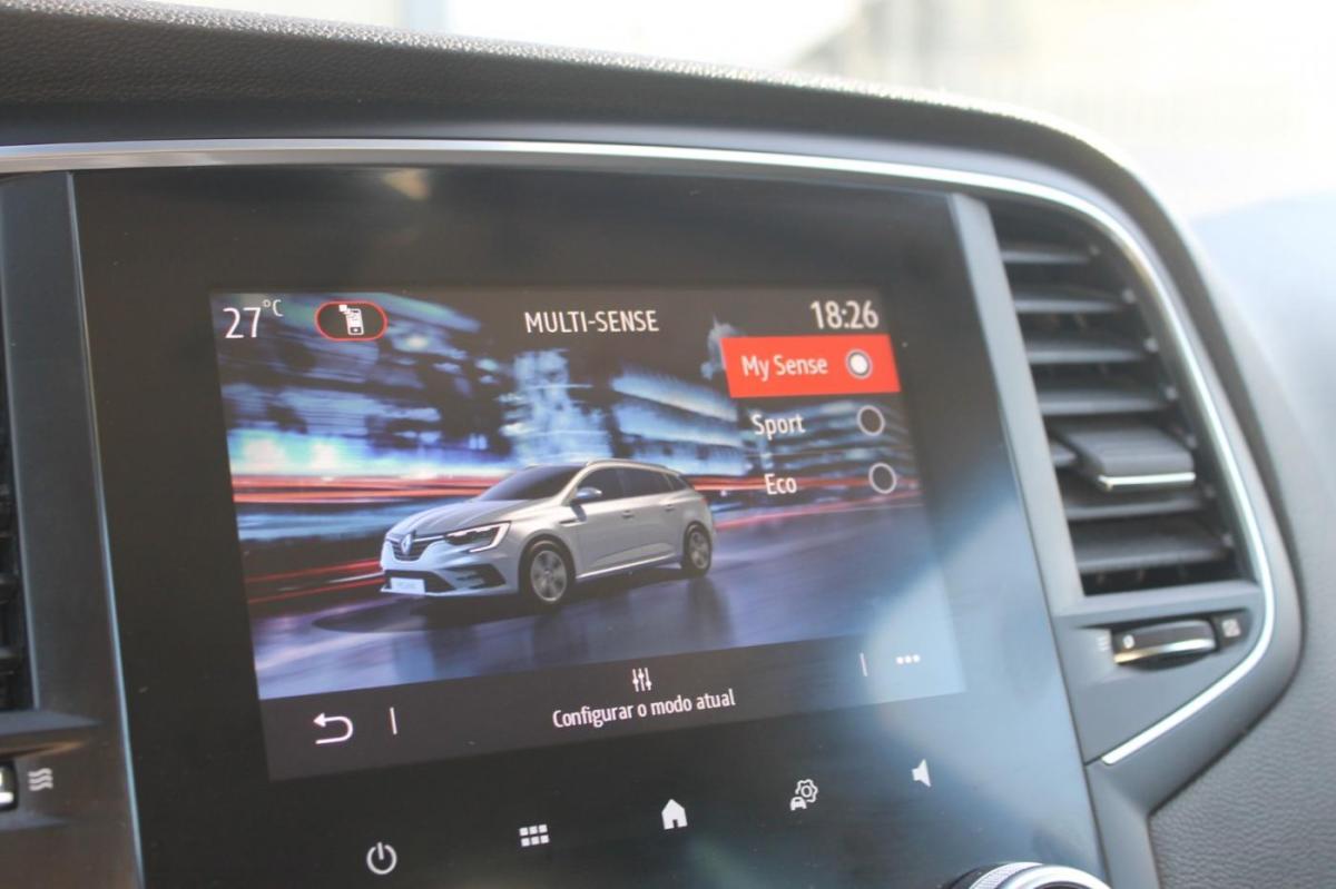 renault-megane-sport-tourer-2022-diesel-1461cc