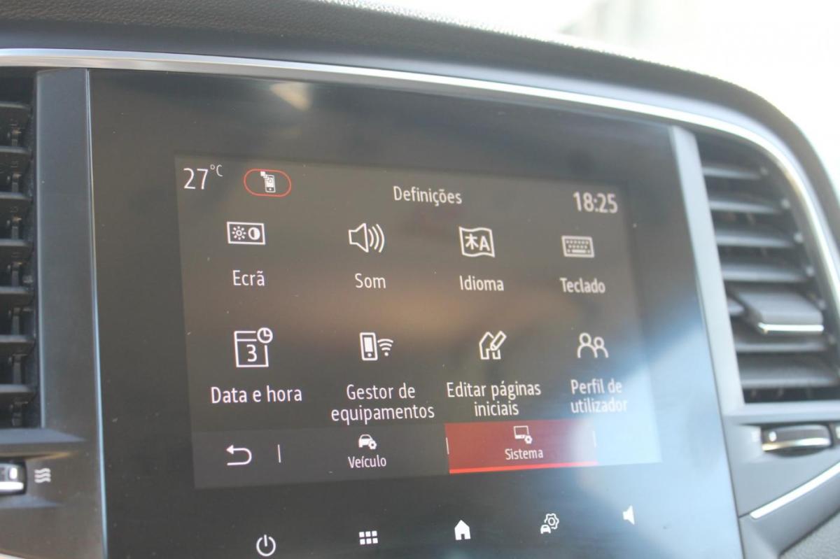 renault-megane-sport-tourer-2022-diesel-1461cc
