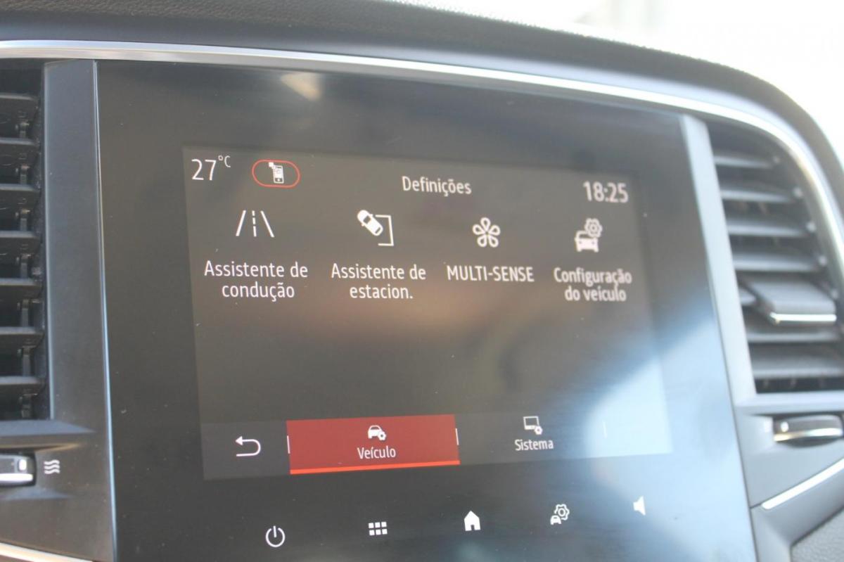 renault-megane-sport-tourer-2022-diesel-1461cc