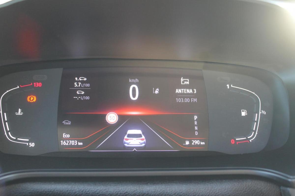 renault-megane-sport-tourer-2022-diesel-1461cc