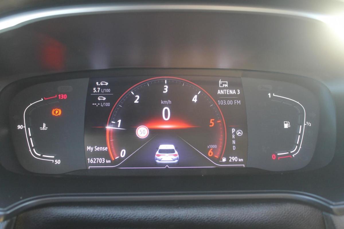 renault-megane-sport-tourer-2022-diesel-1461cc
