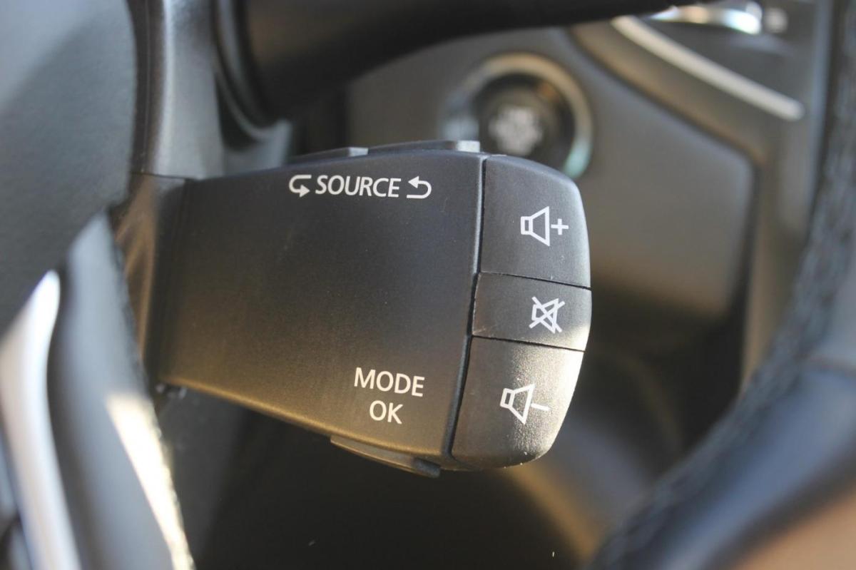 renault-megane-sport-tourer-2022-diesel-1461cc