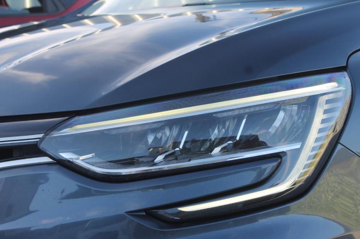 renault-megane-sport-tourer-2022-diesel-1461cc