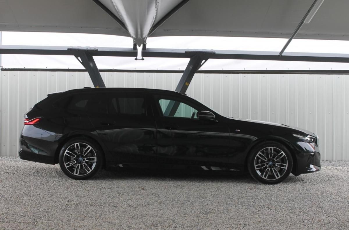 bmw-serie-5-2024-hibrido-a-gasolina-1998cc