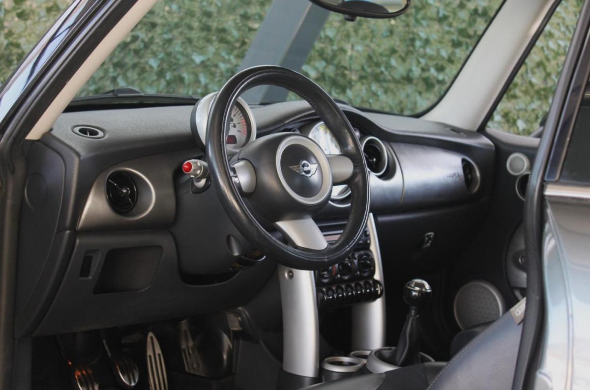 mini-hatch-2006-gasolina-1598cc