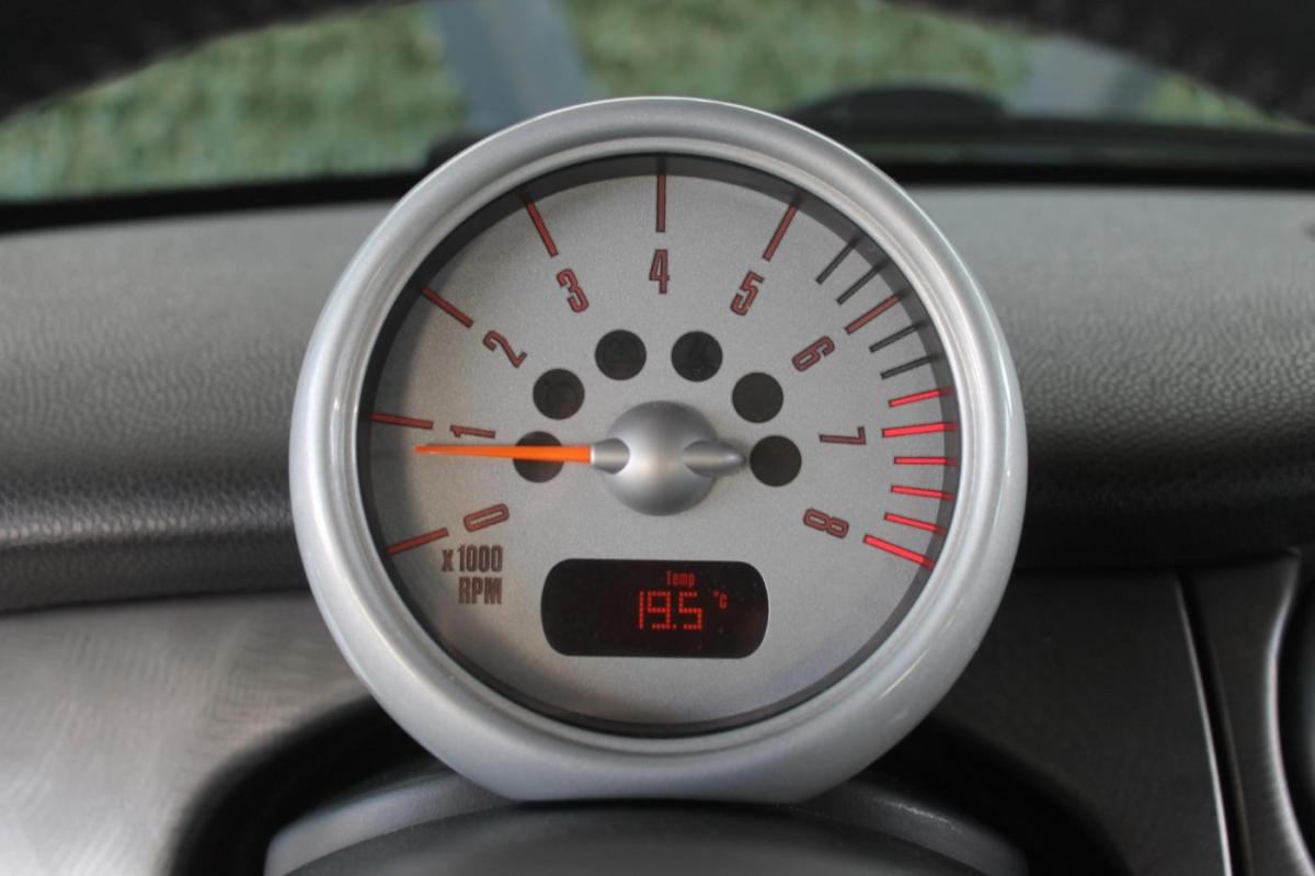 mini-hatch-2006-gasolina-1598cc
