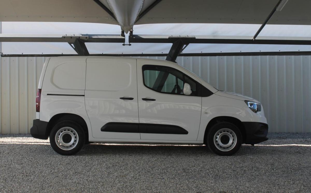 opel-combo-2021-diesel-1499cc