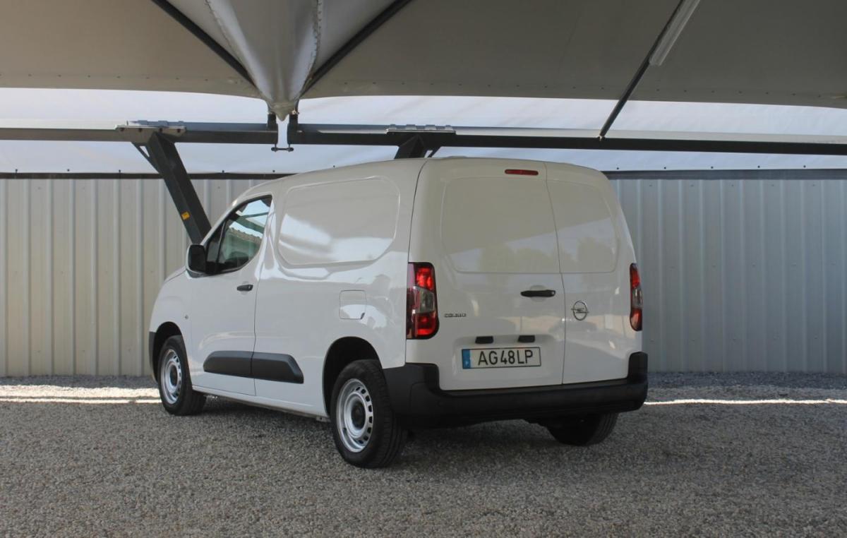 opel-combo-2021-diesel-1499cc