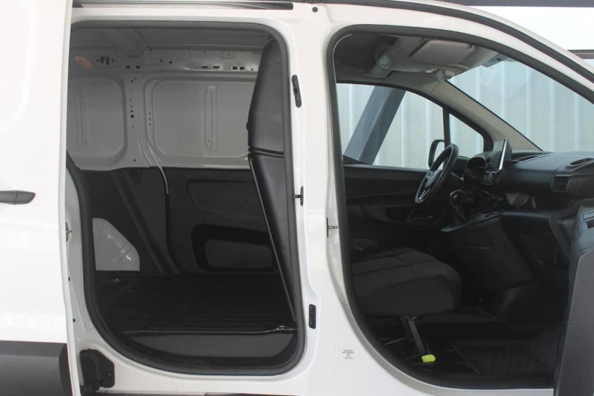 opel-combo-2021-diesel-1499cc