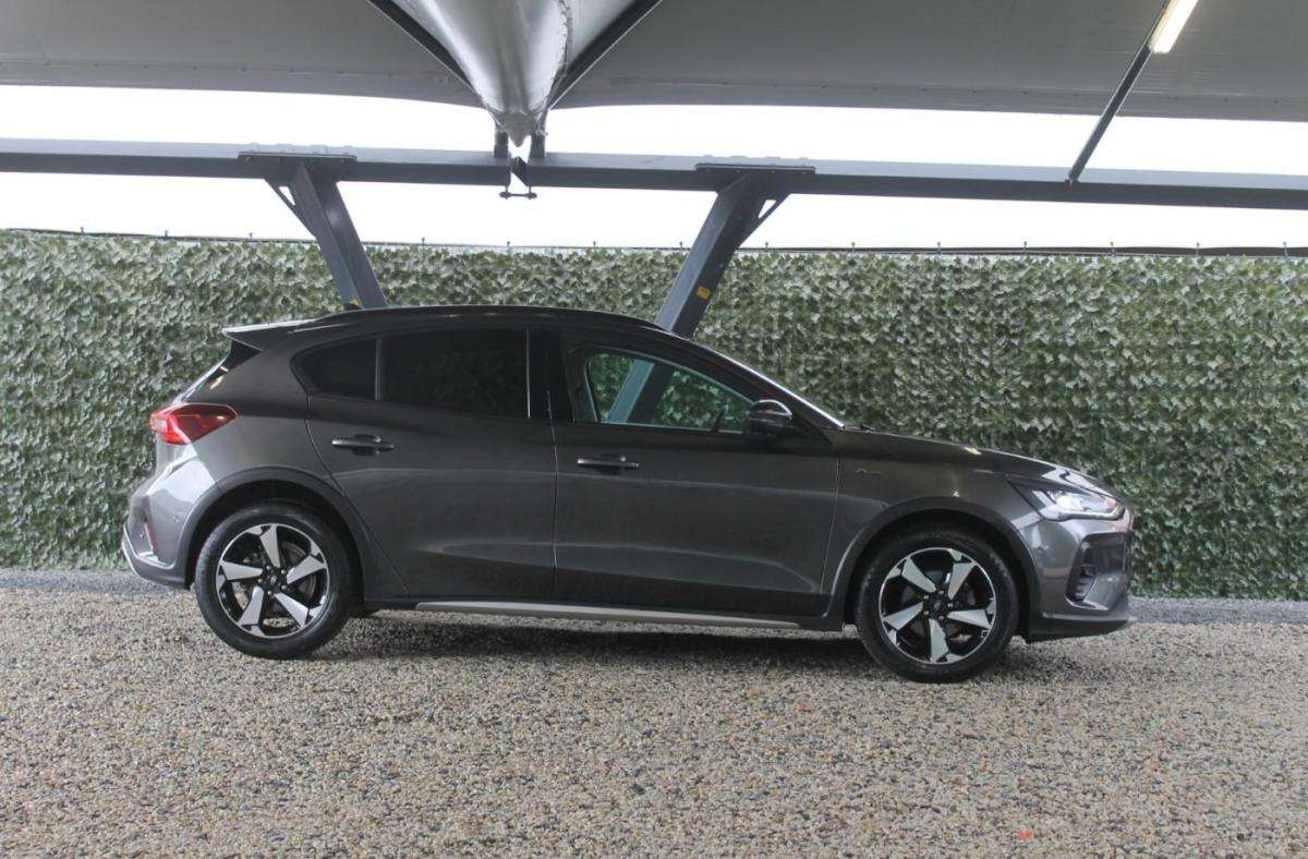ford-focus-2023-gasolina-998cc