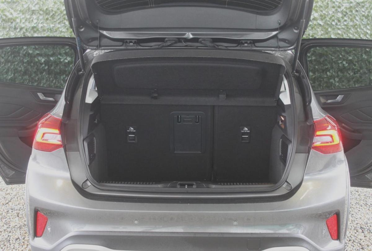 ford-focus-2023-gasolina-998cc