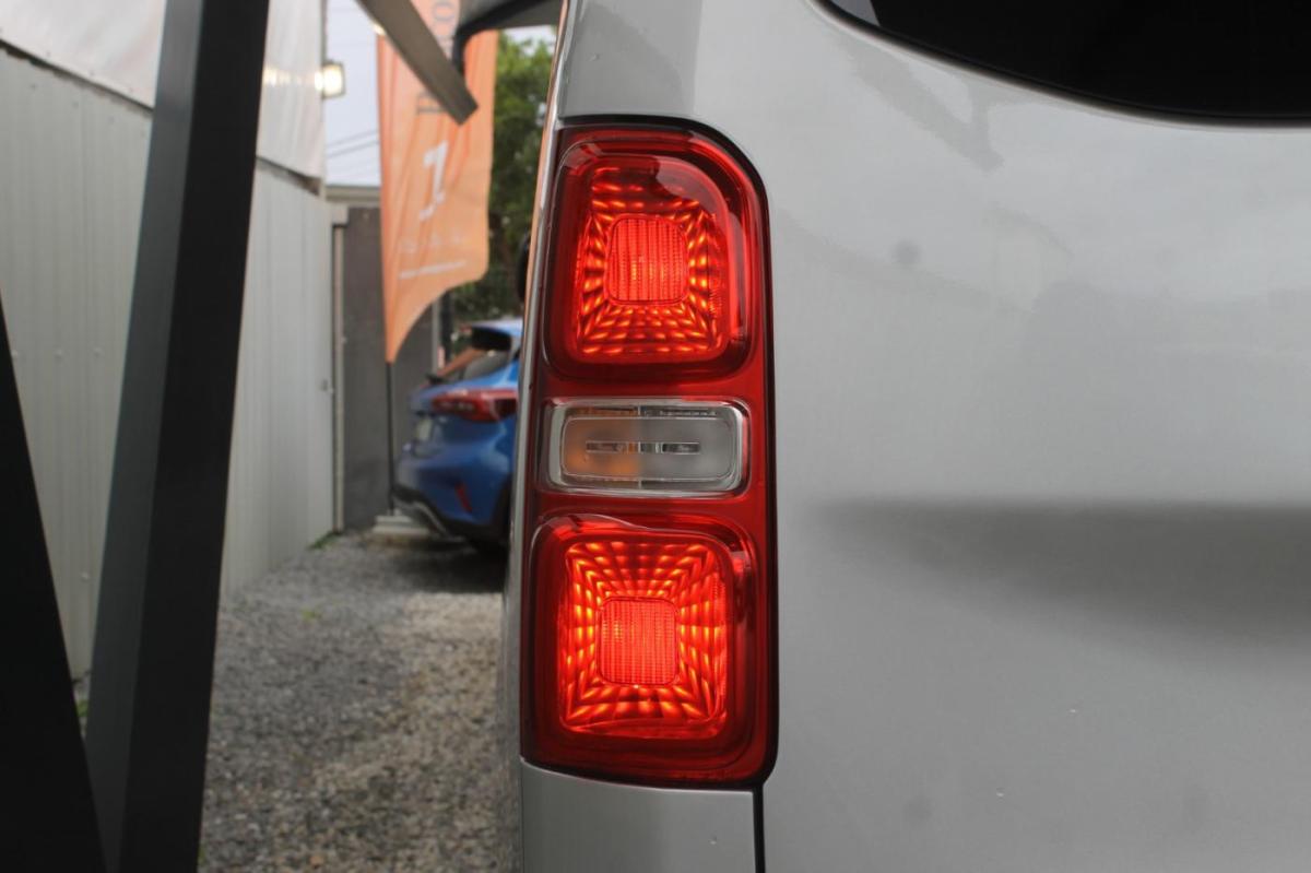 citroen-spacetourer-2019-diesel-1499cc
