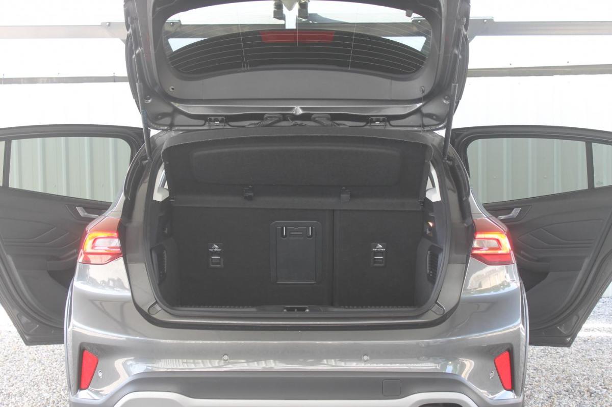 ford-focus-2023-gasolina-998cc