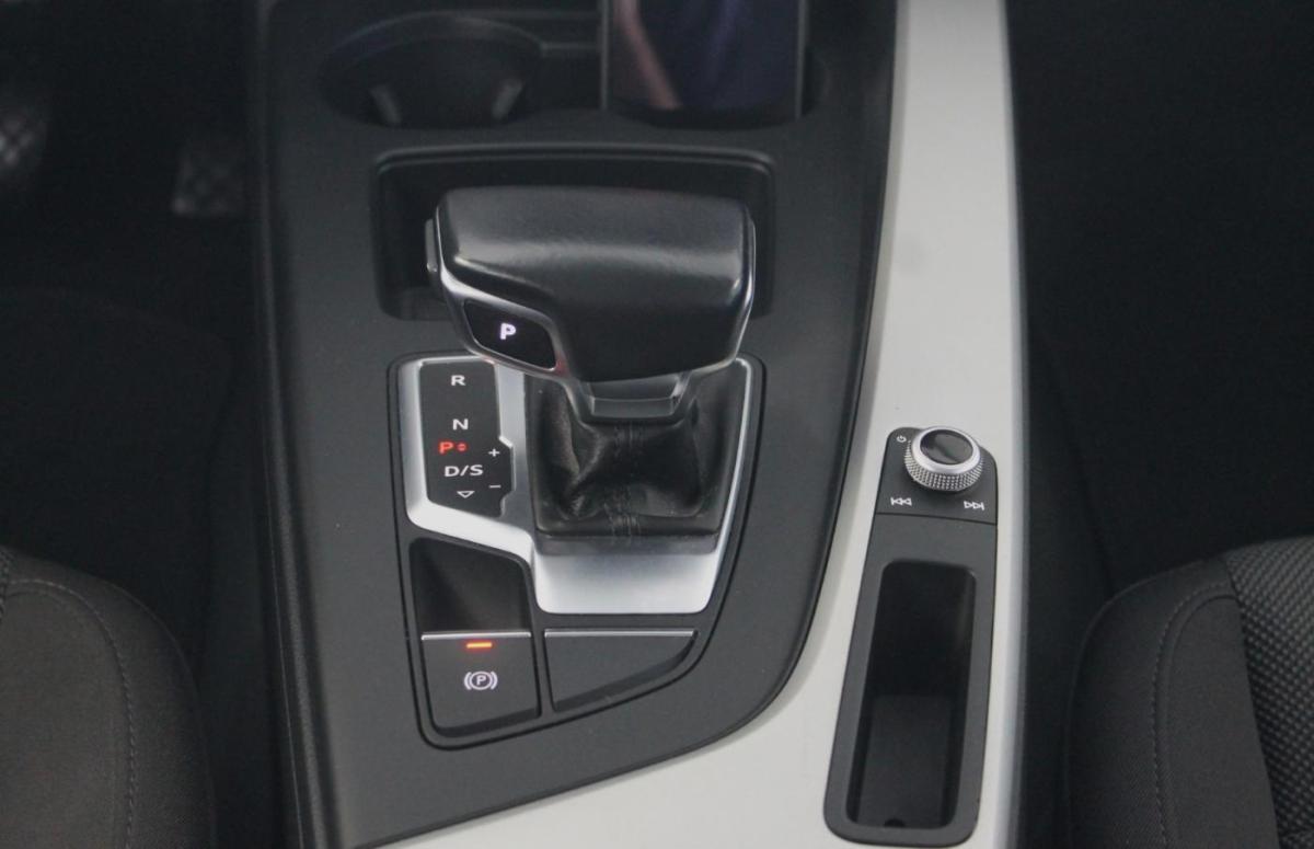 audi-a4-avant-2022-diesel-1968cc