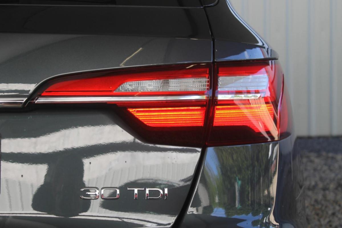 audi-a4-avant-2022-diesel-1968cc