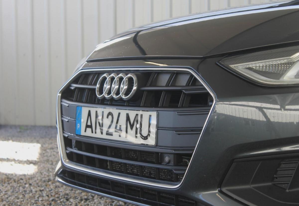 audi-a4-avant-2022-diesel-1968cc