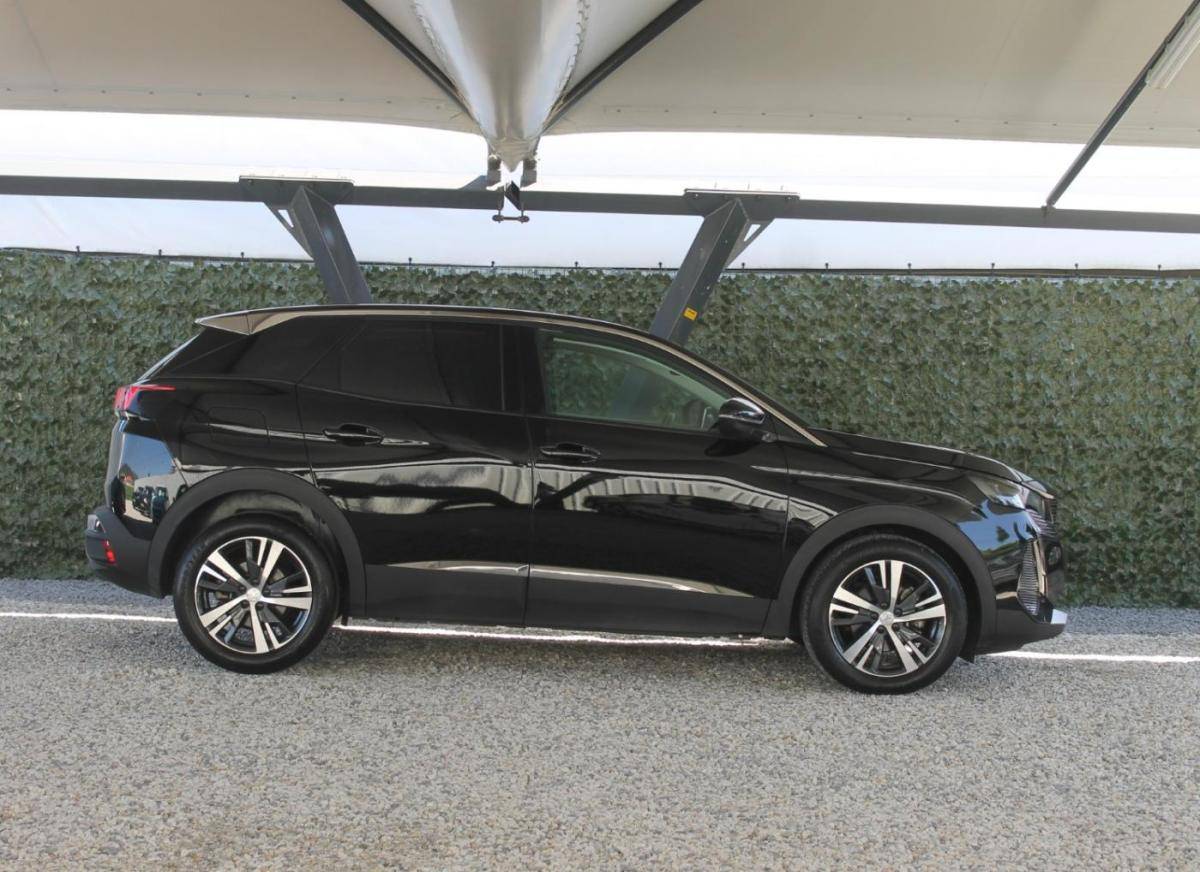 peugeot-3008-2023-diesel-1499cc
