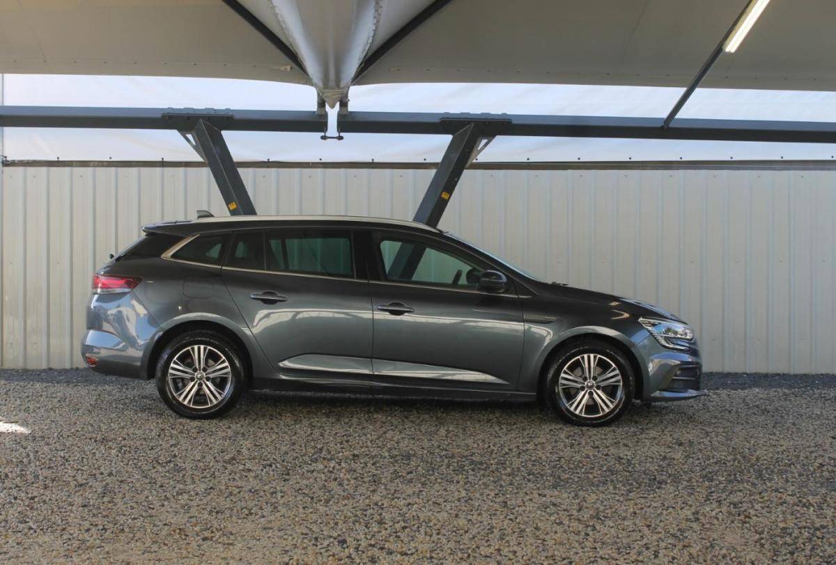 renault-megane-sport-tourer-2022-diesel-1461cc