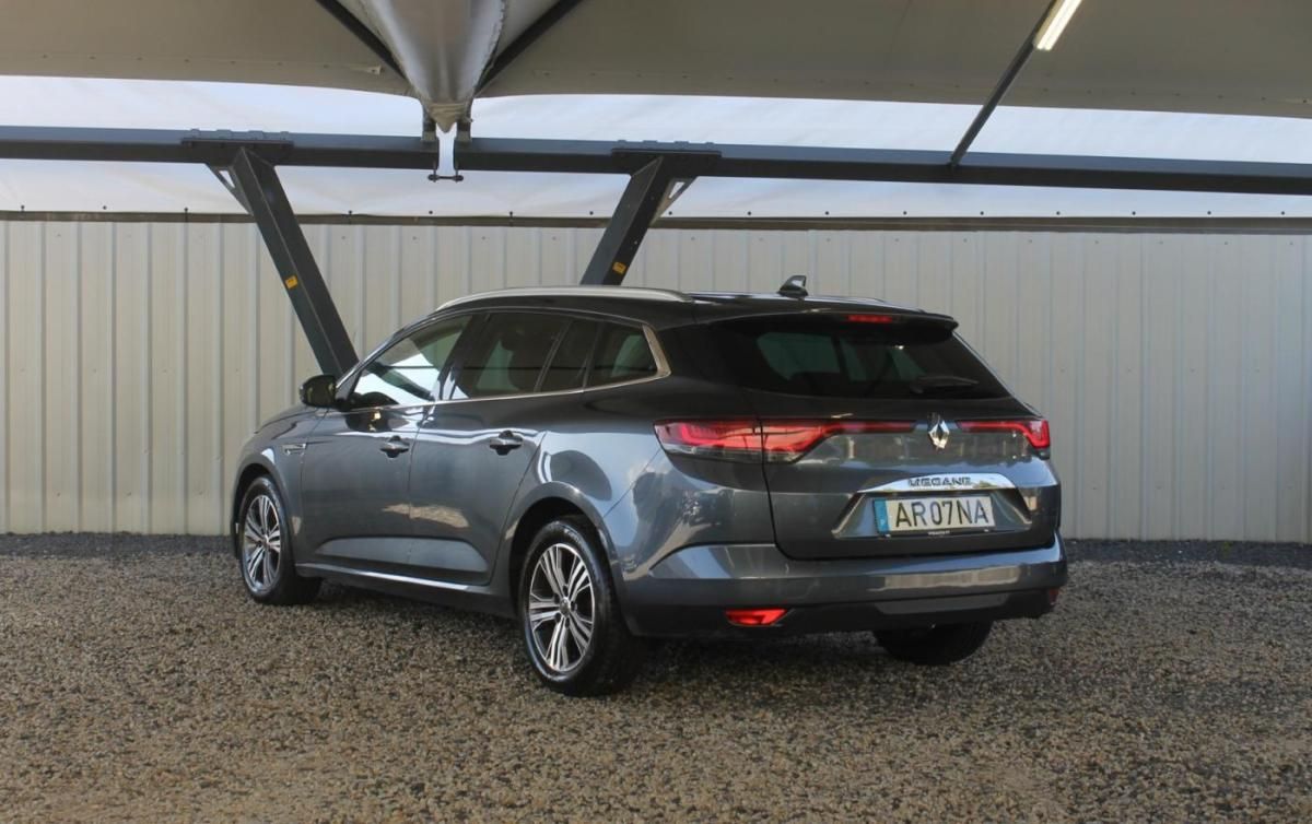 renault-megane-sport-tourer-2022-diesel-1461cc