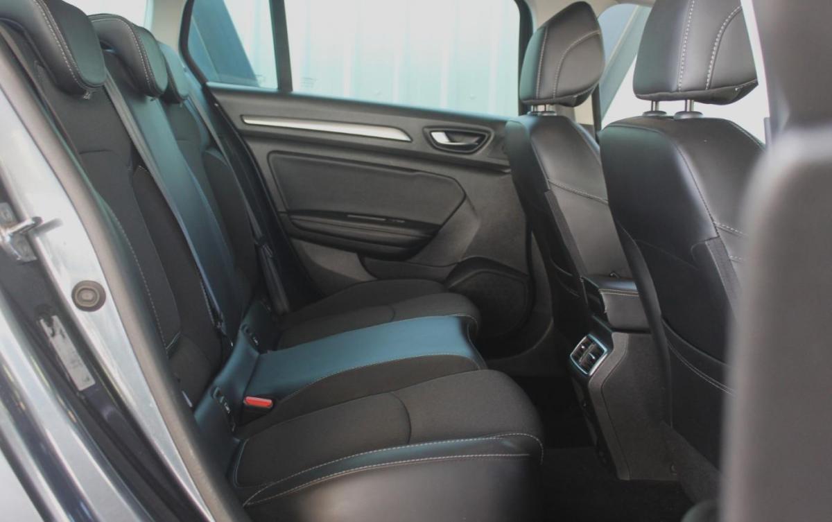 renault-megane-sport-tourer-2022-diesel-1461cc